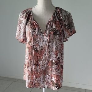 Floral V-Neck Blouse Size Medium